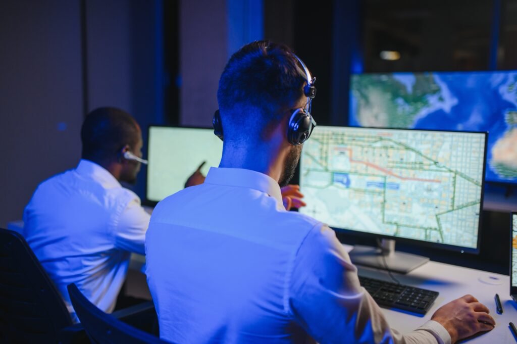 Dispatching support centers for freight transportation. Logistics and navigation of cargo delivery